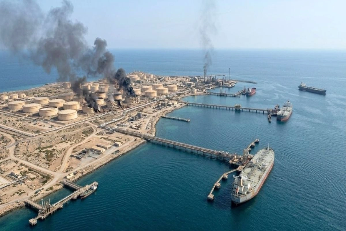 Xark adasında İrana məxsus tanker hədəfə alınıb