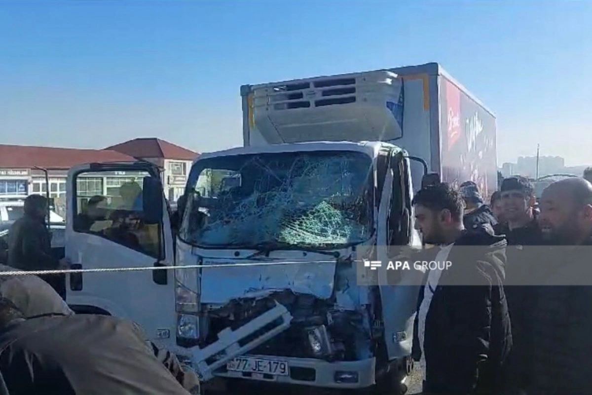 Bakı-Sumqayıt yolunda qəza olub, xəsarət alanlar var - FOTO