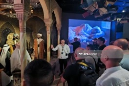 Azərbaycan media nümayəndələri Səmərqənddə İmam əl-Buxari Memorial Kompleksini ziyarət ediblər - FOTO