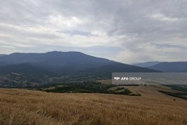 Qubada qədim yaşayış yerində arxeoloji tədqiqatlar aparılır, keramika fraqmentləri tapılıb - FOTO