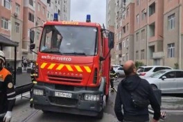 Ceyranbatan qəsəbəsində yaşayış binasında yanğın söndürülüb - YENİLƏNİB - VİDEO - FOTO