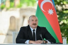 Azərbaycan və Slovakiya prezidentləri Şuşada mətbuata bəyanatlarla çıxış ediblər - FOTO - VİDEO - YENİLƏNİB-1