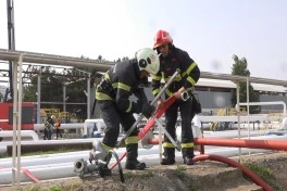 FHN SOCAR-ın Heydər Əliyev adına Neft Emalı Zavodunda yanğın-taktiki təlim keçirib - VİDEO