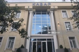 Azərbaycanlı jurnalistlər Qırğızıstana media turu çərçivəsində "Kabar" agentliyində olublar - FOTO