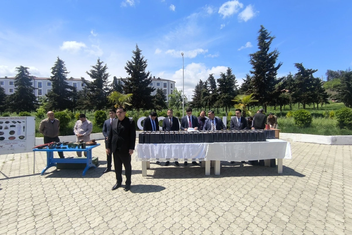 Növbəti köç karvanı Xocavənd şəhərinə çatıb,  açarlar təqdim olunub - FOTO