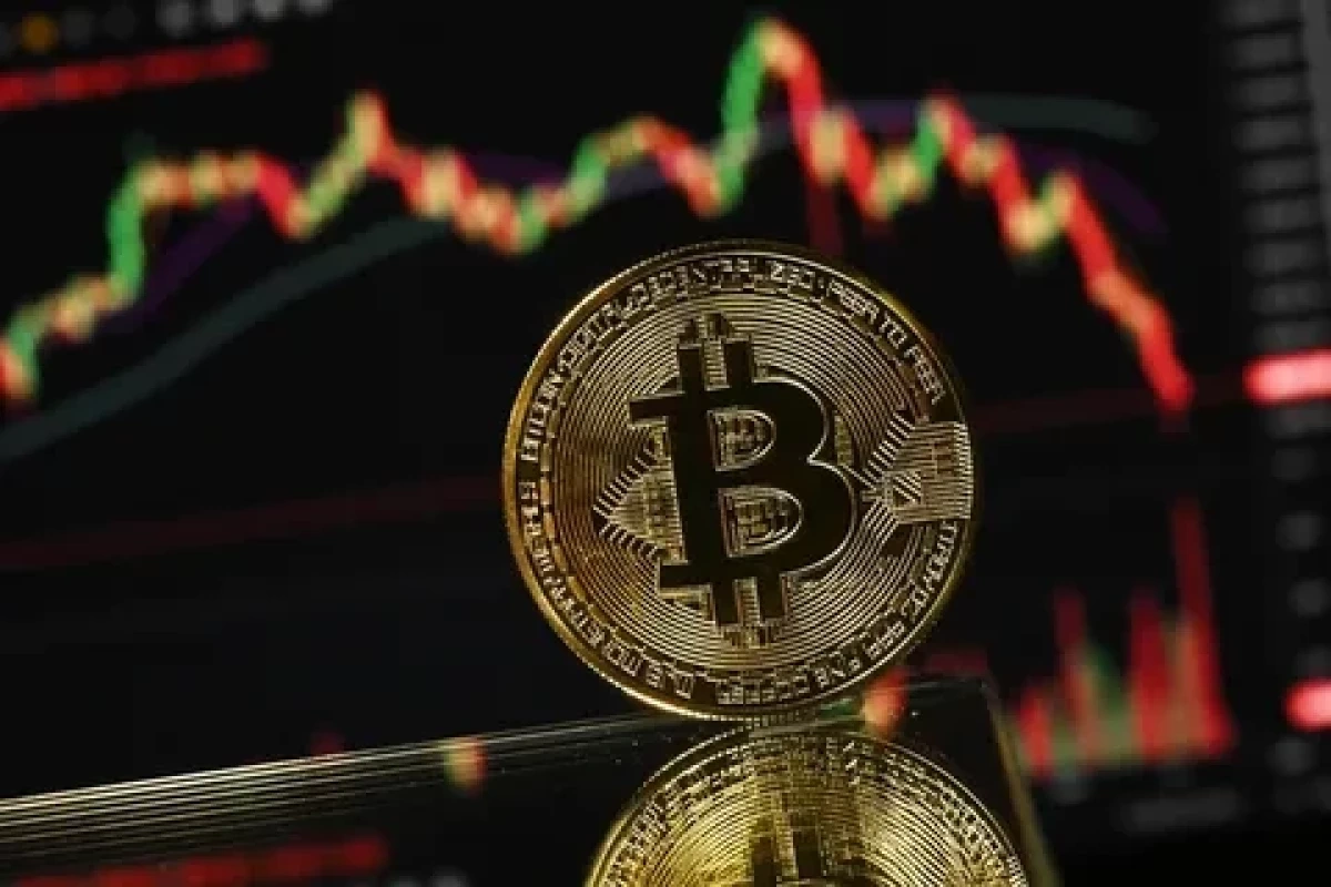 "Bitcoin" ucuzlaşmaqda davam edib