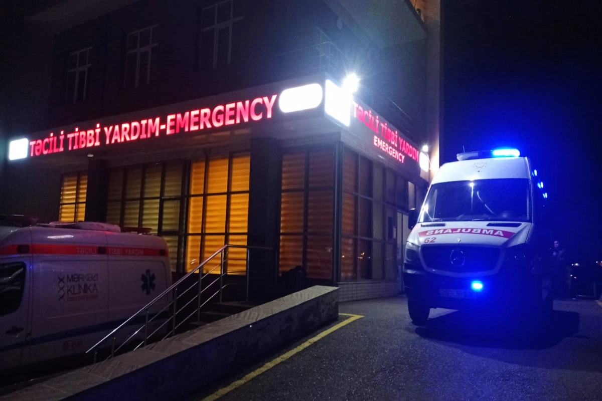 Ağdamda minaya düşən ANAMA əməkdaşı Gəncəyə gətirilib - FOTO