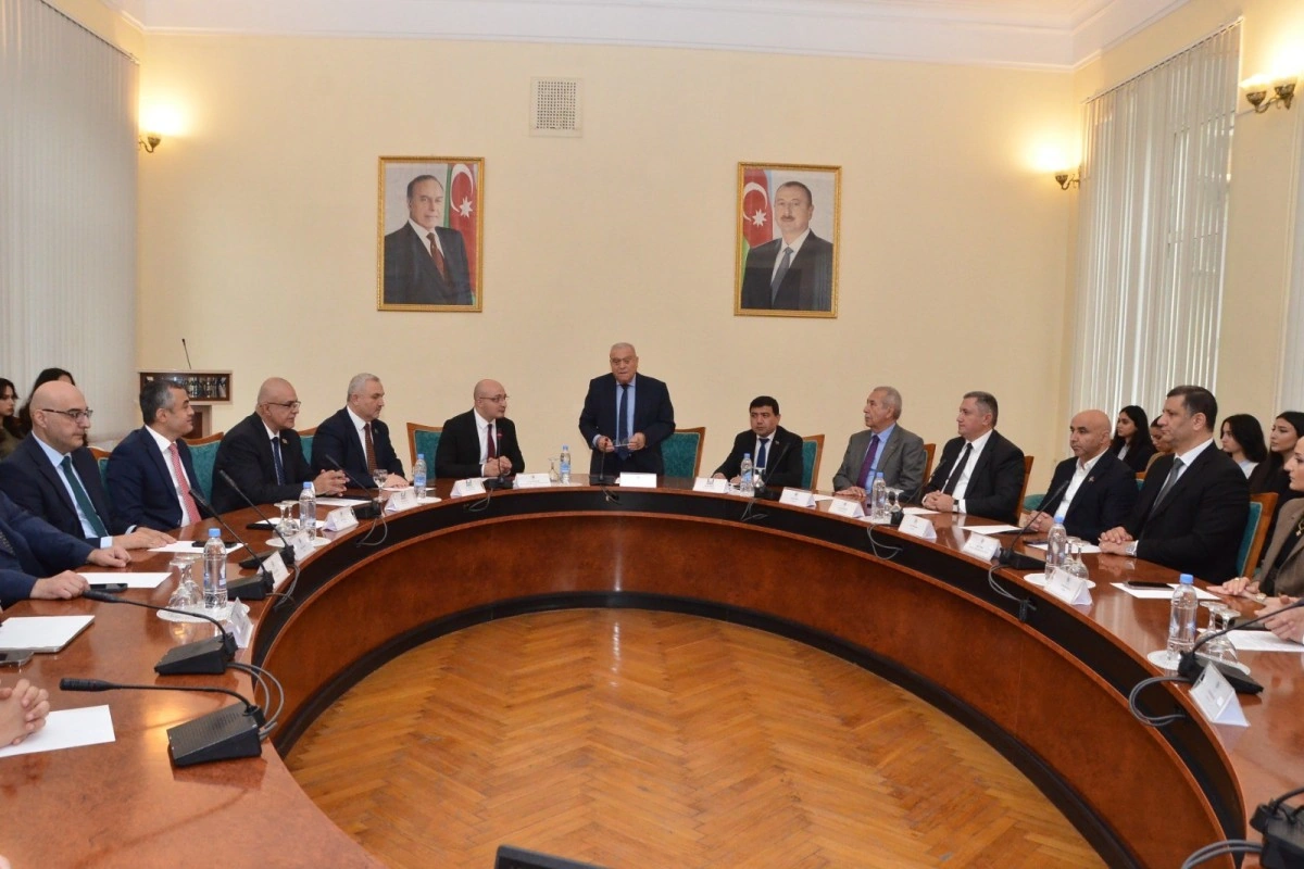 Prezidentin VIII Qurultaydakı çıxışı Azərbaycanın milli təhlükəsizlik, ideologiya və inkişaf strategiyasının başlıca konturlarını müəyyənləşdirir