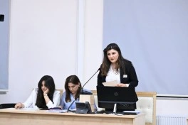 Arayik Harutyunyan və digərlərinin şikayətləri üzrə apellyasiya məhkəməsində tərəflərin çıxışlarına başlanılıb - FOTO