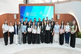 WUF13-də DOST İnklüziv İnkişaf və Yaradıcılıq Mərkəzinin təqdimat və proqramları maraqla qarşılanıb