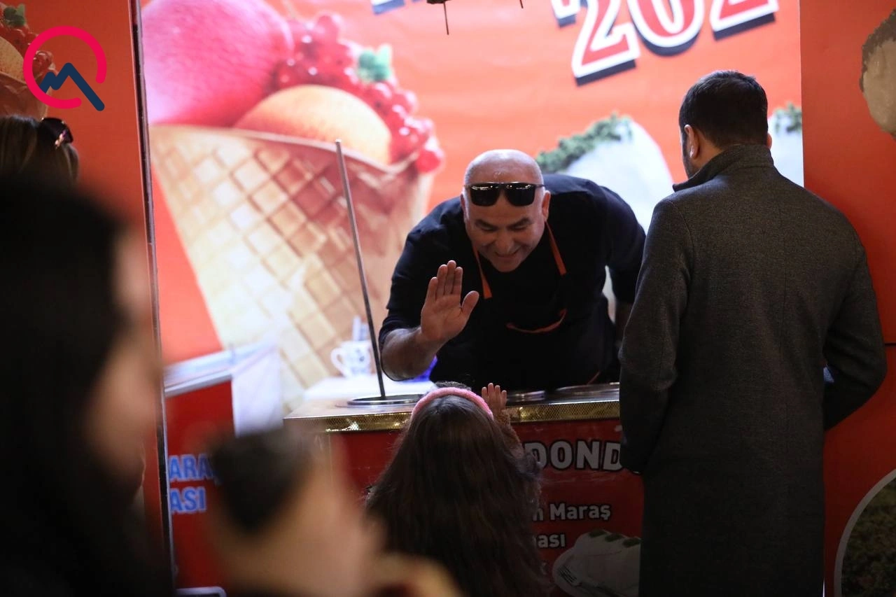 Bakıda axşam yarmarkası...  - Fotolar