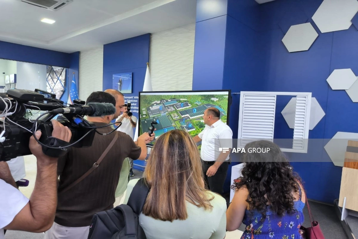 Azərbaycan media nümayəndələri Özbəkistanın “TEXNOPARK” müəssisəsinin fəaliyyəti ilə tanış olublar - FOTO