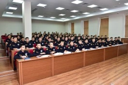 Polis Akademiyasında təcrübəli mütəxəssislərin iştirakı ilə dərslər keçirilir