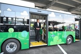 Prezident İlham Əliyev Naxçıvanda elektrik mühərrikli yeni avtobuslara baxıb, dəmir yolu infrastrukturunda aparılan yenidənqurma işləri ilə tanış olub - YENİLƏNİB - VİDEO