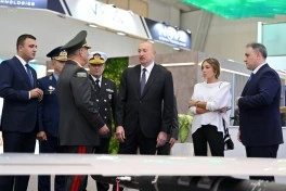 Prezident İlham Əliyev “ADEX 2026” və “Securex Caspian” sərgiləri ilə tanış olub - YENİLƏNİB