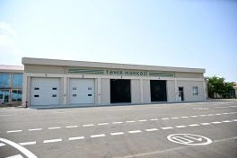 Prezident İlham Əliyev Naxçıvanda elektrik mühərrikli yeni avtobuslara baxıb, dəmir yolu infrastrukturunda aparılan yenidənqurma işləri ilə tanış olub - YENİLƏNİB - VİDEO