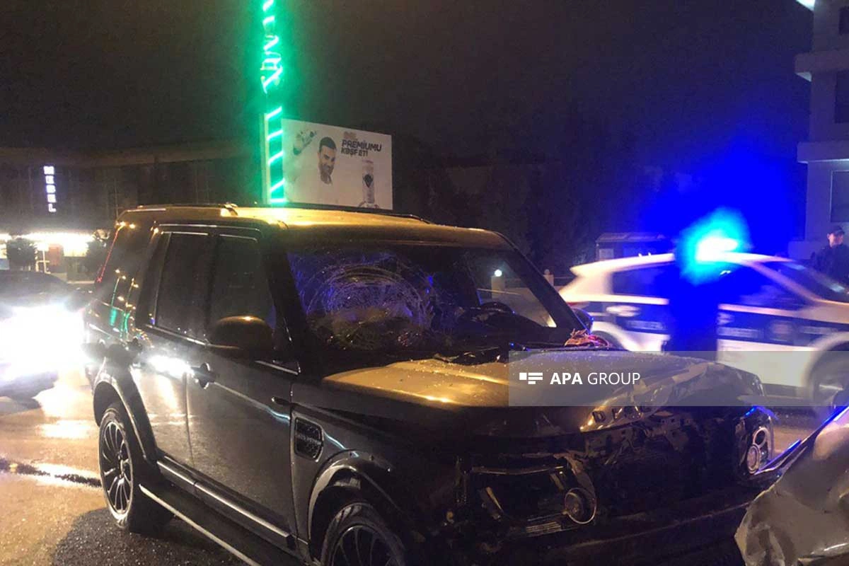 Sumqayıtda zəncirvarı qəza olub, xəsarət alanlar var - FOTO