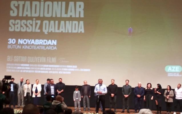 Qurban Qurbanov göz yaşlarını saxlaya bilmədi  - Video