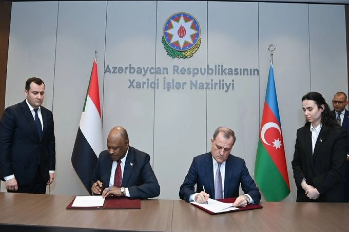 Azərbaycanla Sudan arasında diplomatik pasport sahibləri vizadan qarşılıqlı azad edilir
