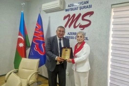 MŞ-da Əməkdar jurnalist Əminə Yusifqızının yubileyinə həsr olunmuş toplantı keçirilib - FOTO
