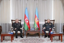 Baş Qərargah rəisi Türkiyə nümayəndə heyəti ilə görüşüb