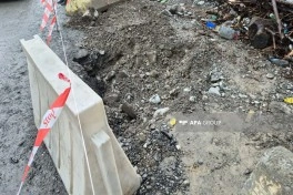 Qəbələdə güclü leysan yağışlarından sonra evlərin həyətinə su dolub, yollarda hərəkət məhdudlaşıb