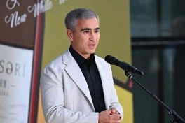 Heydər Əliyev Mərkəzində perulu rəssamın fərdi sərgisinin açılışı olub