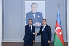 Ceyhun Bayramov ATƏT PA prezidenti ilə Azərbaycan-Ermənistan sülh gündəliyini müzakirə edib