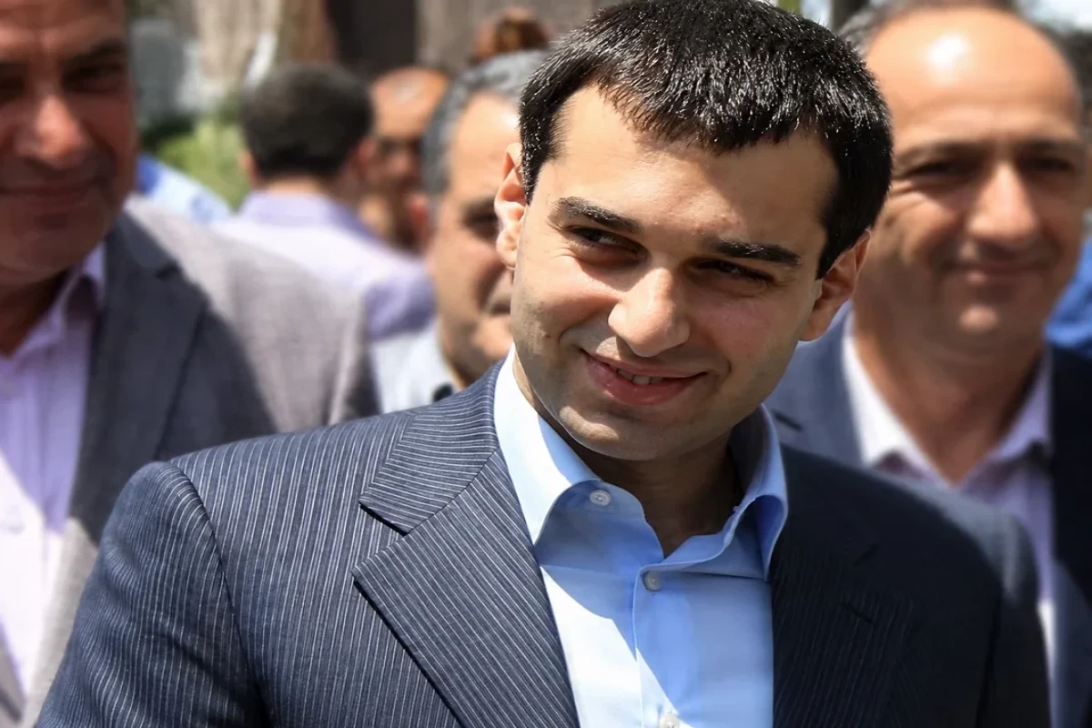 Qagik Tsarukyanın kürəkəni sifarişli qətlə təhrik ittihamı ilə həbs edilib