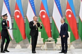 Daşkənddə Azərbaycan və Özbəkistan prezidentlərinin təltifolunma mərasimi keçirilib - YENİLƏNİB