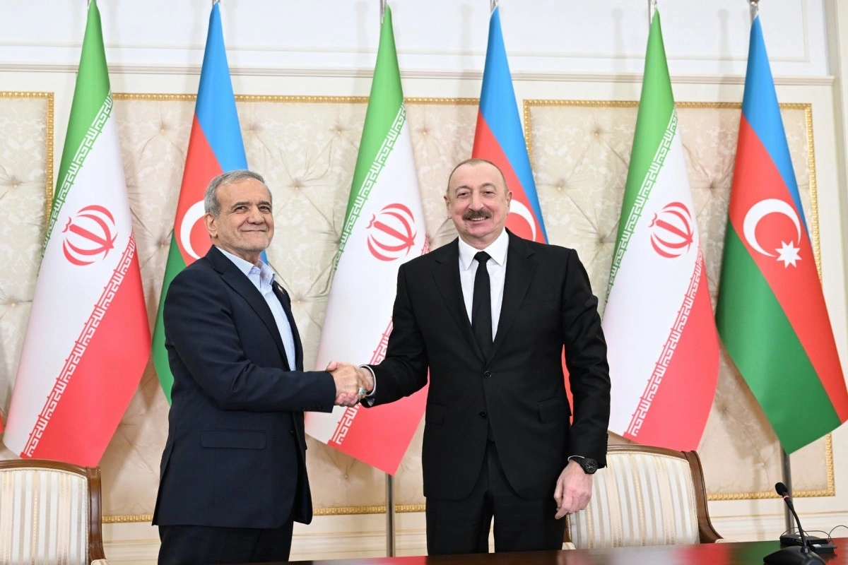 Prezident İlham Əliyev Məsud Pezeşkiana təşəkkür edib
