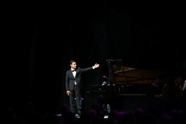 Montrödə Azərbaycanın incəsənət nümayəndələrinin iştirakı ilə qala konsert keçirilib - FOTO