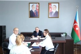 Baş prokuror Samuxda vətəndaşları qəbul edib