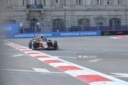 Bakıda Formula 2 üzrə sərbəst yürüş başa çatıb - YENİLƏNİB - FOTO