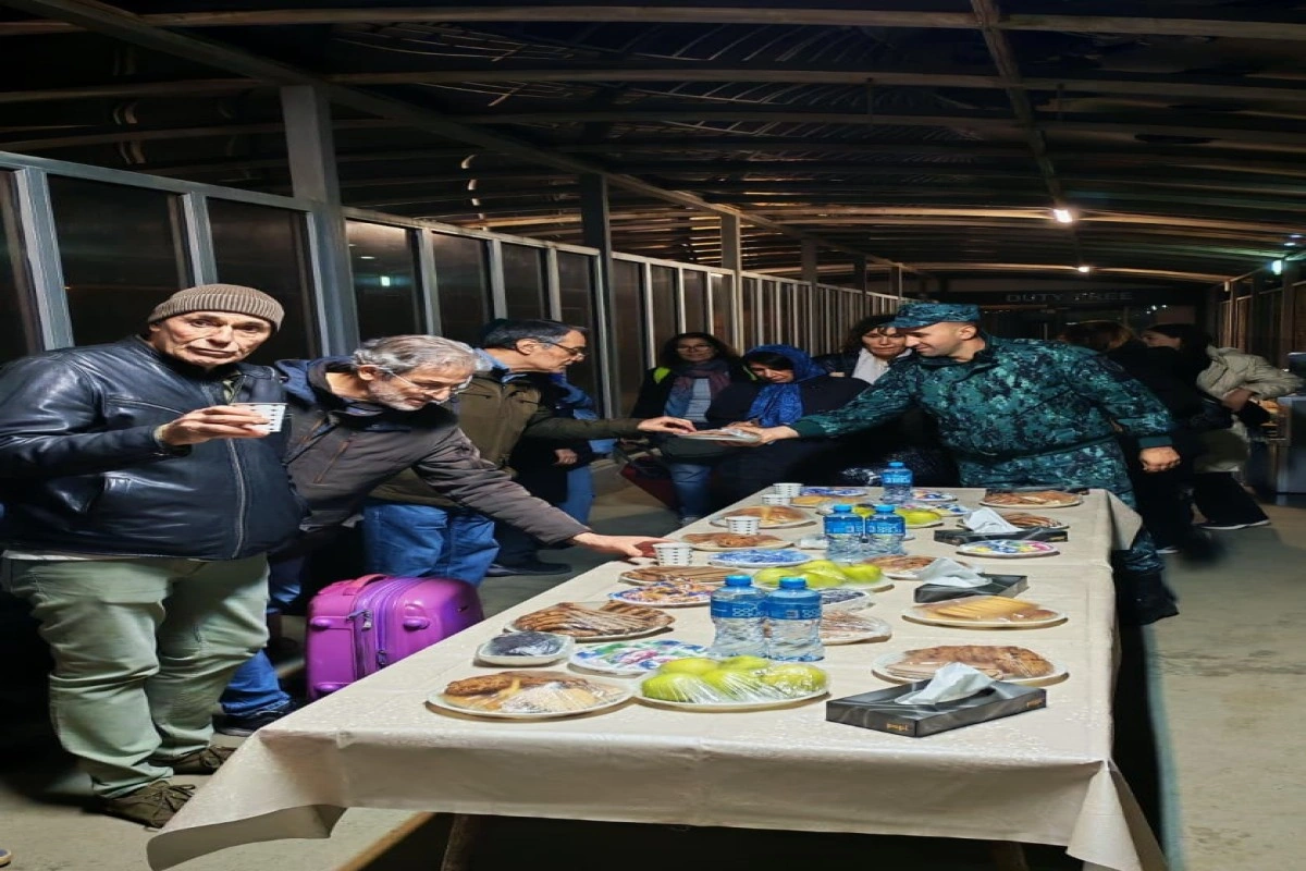 İrandan Azərbaycan sərhədi ilə indiyədək 1317 nəfər təxliyə edilib - FOTO
