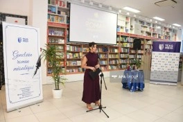 “TEAS Press”in keçirdiyi gənclərin roman müsabiqəsinin qalibləri mükafatlandırılıb - FOTO