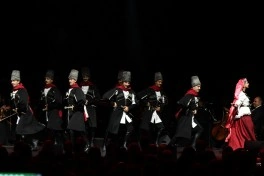 Montrödə Azərbaycanın incəsənət nümayəndələrinin iştirakı ilə qala konsert keçirilib - FOTO