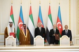 Prezident İlham Əliyev Birləşmiş Ərəb Əmirliklərinin milli təhlükəsizlik müşavirini qəbul edib