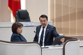 Sahibə Qafarova Qırğızıstan parlamentinin sədri ilə görüşüb - FOTO