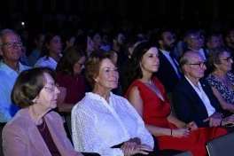 Azərbaycan Dövlət Rəqs Ansamblı İsveçrədə festivalda çıxış edib