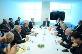 Pakistan və İran liderləri regional vəziyyəti müzakirə ediblər
