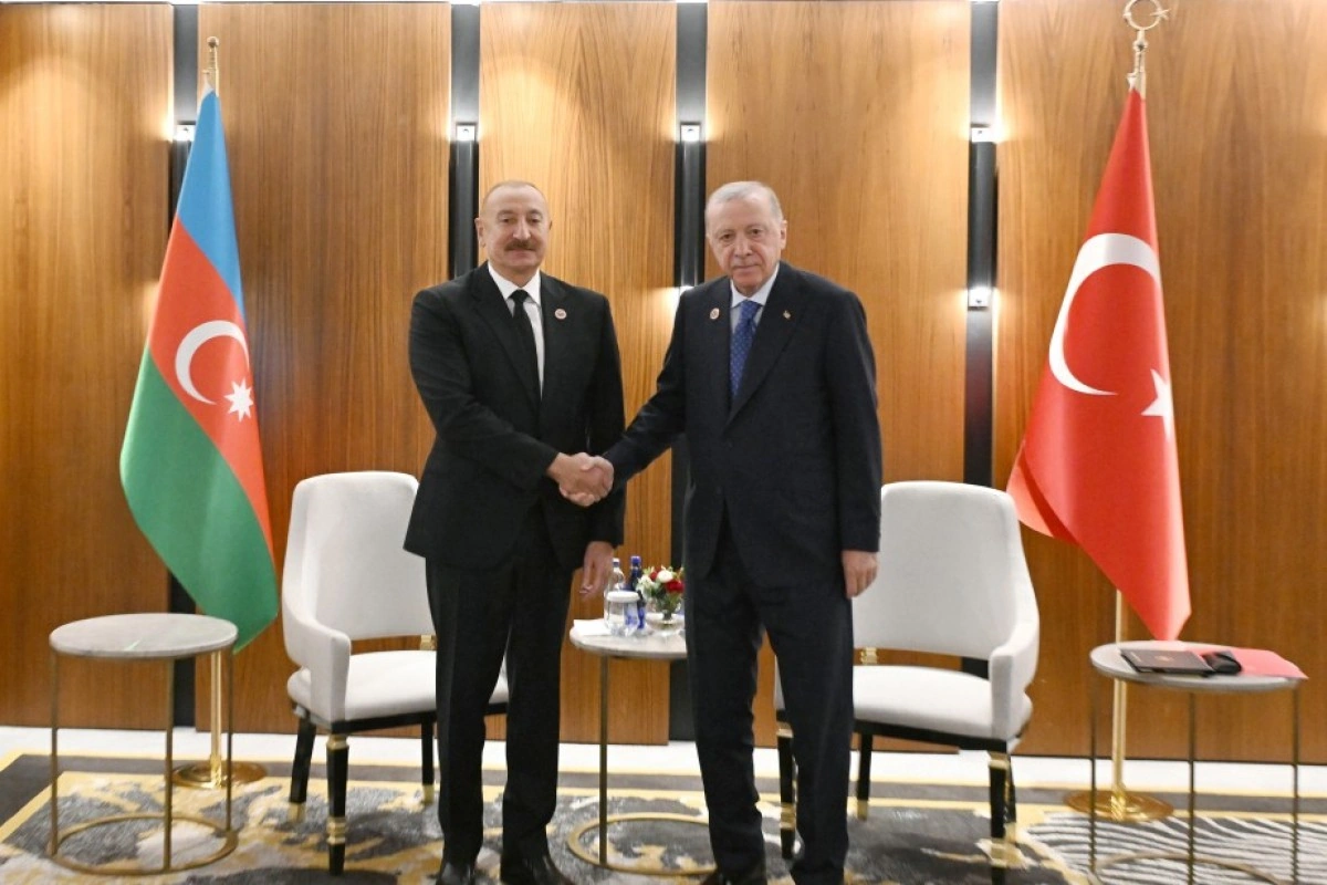 Prezident İlham Əliyevin Bişkekdə Rəcəb Tayyib Ərdoğanla görüşü olub - YENİLƏNİB