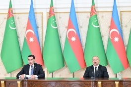 Azərbaycan və Türkmənistan prezidentləri mətbuata bəyanatlarla çıxış ediblər - YENİLƏNİB
