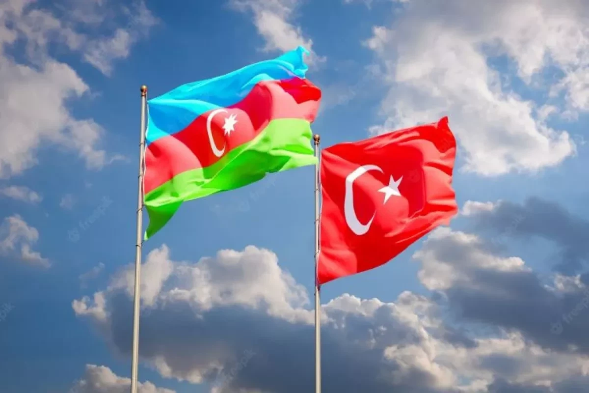 Azərbaycan XİN Türkiyəni Demokratiya və Milli Birlik Günü münasibətilə təbrik edib