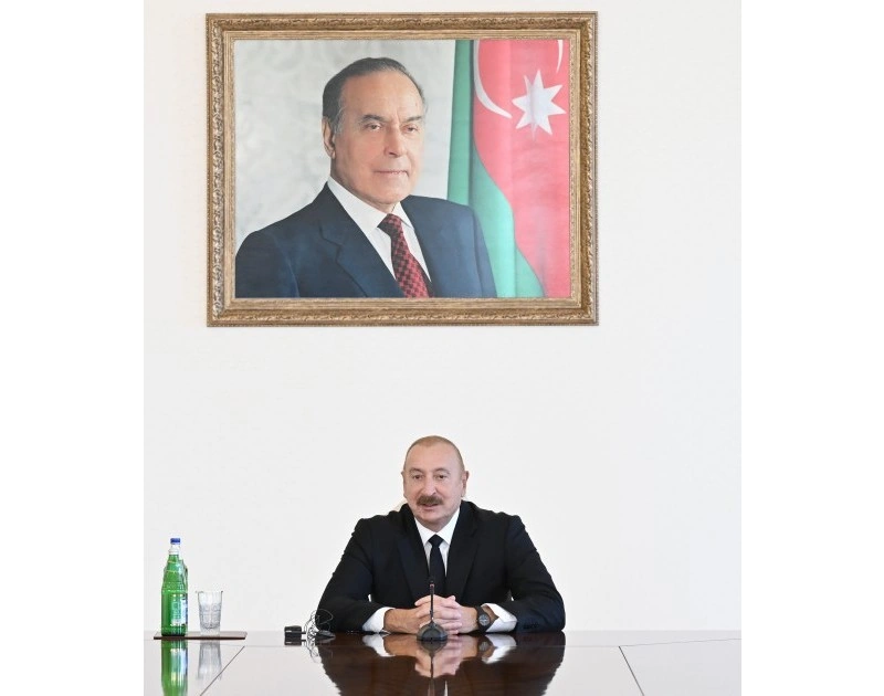 Prezident İlham Əliyev Bakıda keçirilən beynəlxalq konfransların iştirakçılarını qəbul edib - YENİLƏNİB