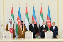 Prezident İlham Əliyev Birləşmiş Ərəb Əmirliklərinin milli təhlükəsizlik müşavirini qəbul edib