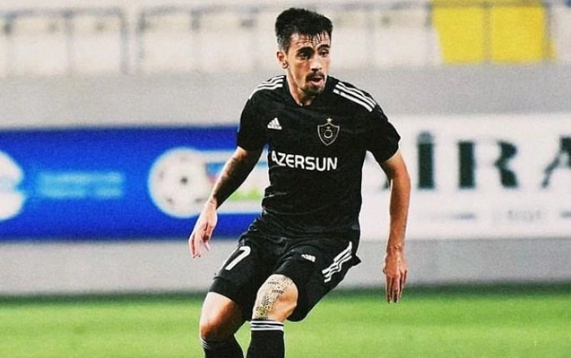 İspan futbolçu “Qarabağ”la vidalaşdı  - “Rənglərinizi geyinmək şərəfdir”