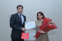 YAP fərqlənən Balaxanı neftçilərini peşə günləri münasibəti ilə mükafatlandırdı  - FOTO