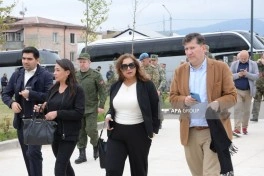 Diplomatik korpusun nümayəndələri Qarabağ Universitetində olublar - FOTO