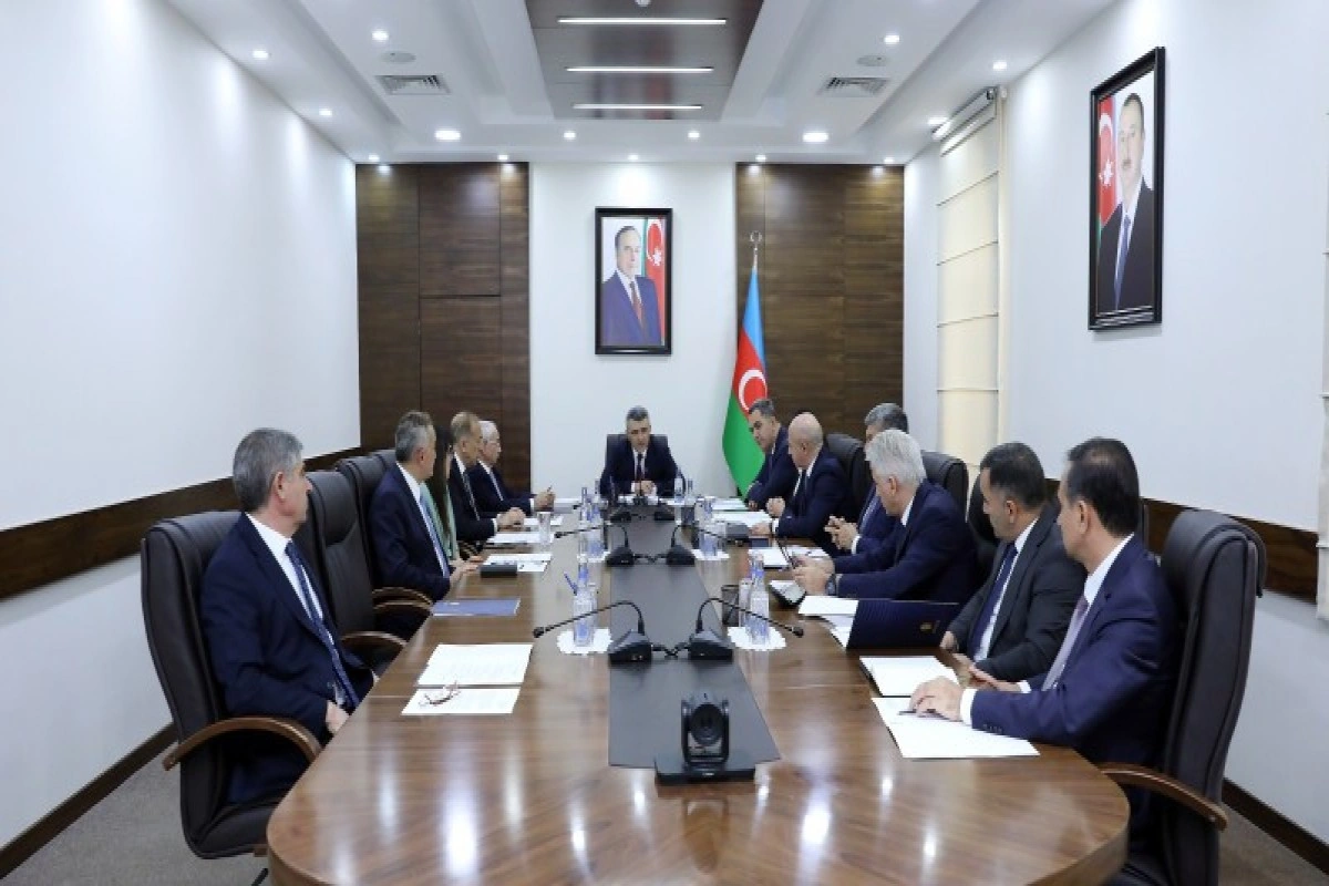 Məhkəmə-Hüquq Şurasının iclası keçirilib